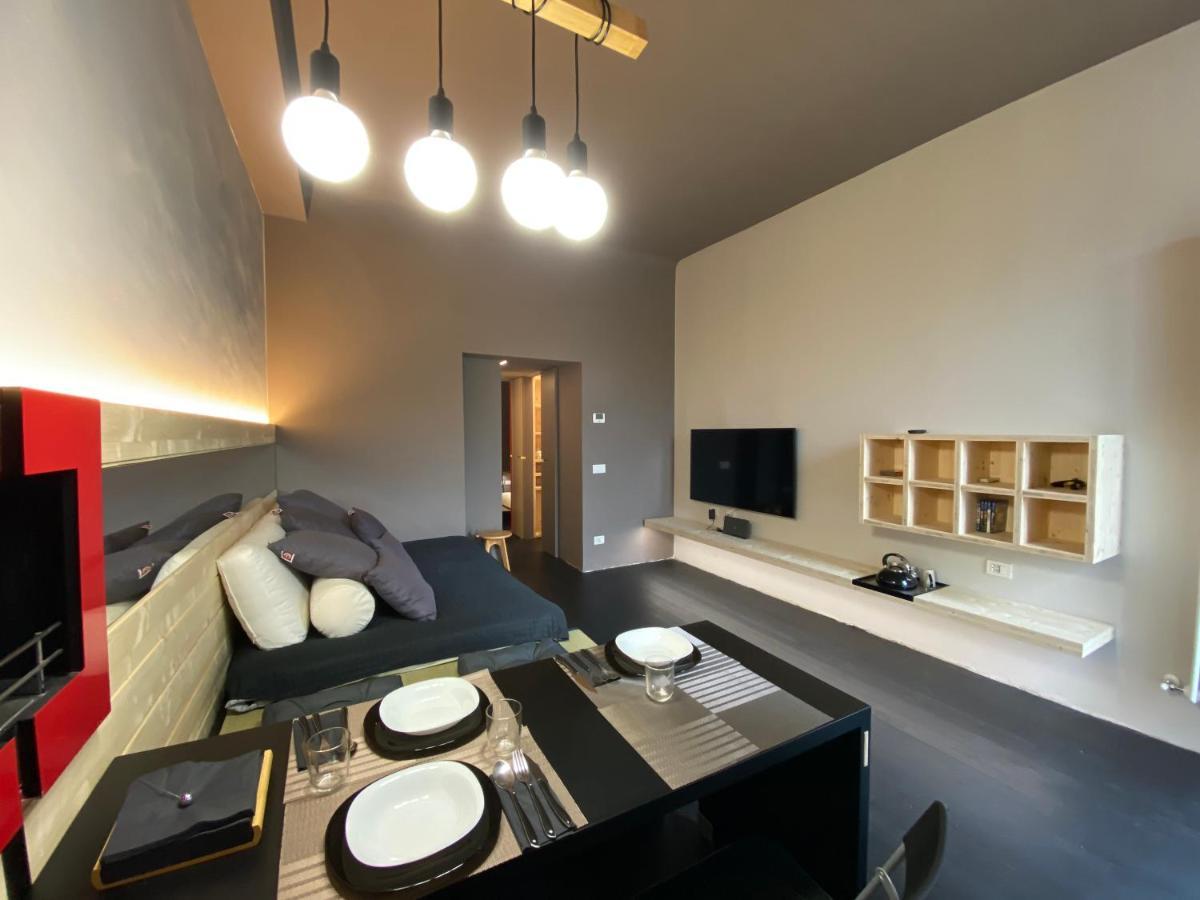 Spazio Luna Milán Exterior foto